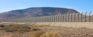 israil ordusu misir sinirinda kacakcilik girisiminde bulunan bir kisiyi oldurdu wnSPksAG.jpg