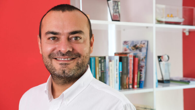 turkiyede-marka-isimlendirme-surecinde-stratejik-donusum-nkearH2G